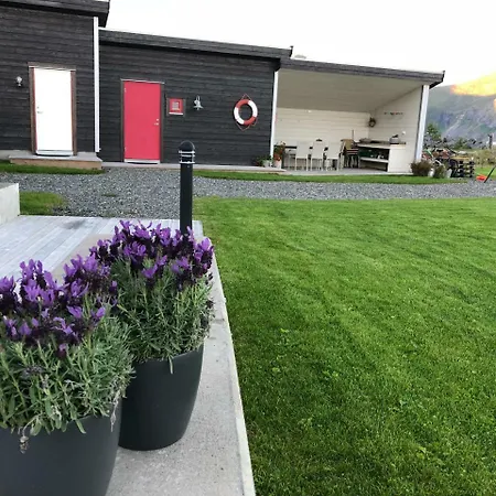 Basecamp Senja Hostel