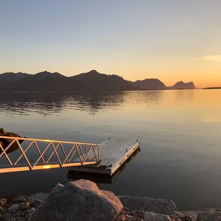 Basecamp Senja Hostel Finnsnes