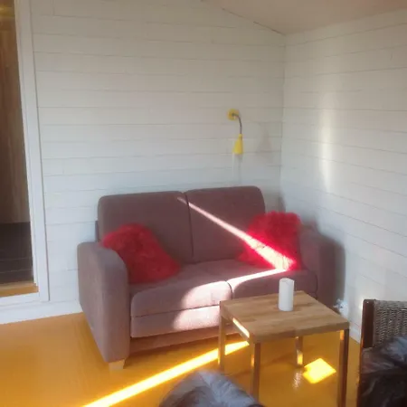 Basecamp Senja Hostel *