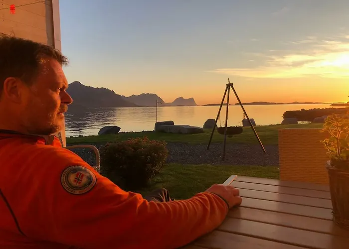 Basecamp Senja Hostel Finnsnes